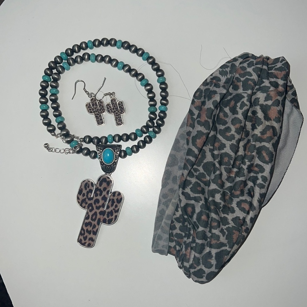 leopard and turquoise necklace with matching earrings
